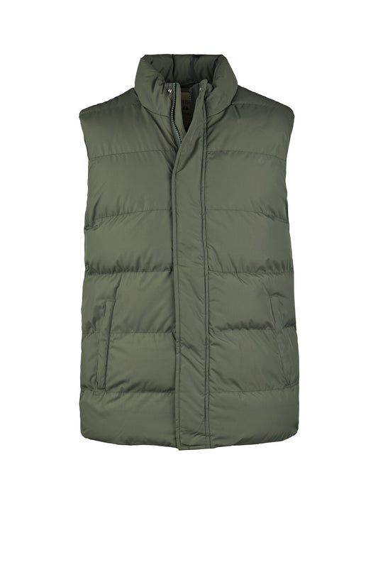 Quilted vest in matte nylon