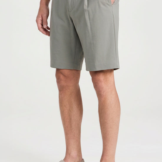 ZMART Single-Pleat Bermuda Shorts - MONTEZEMOLO