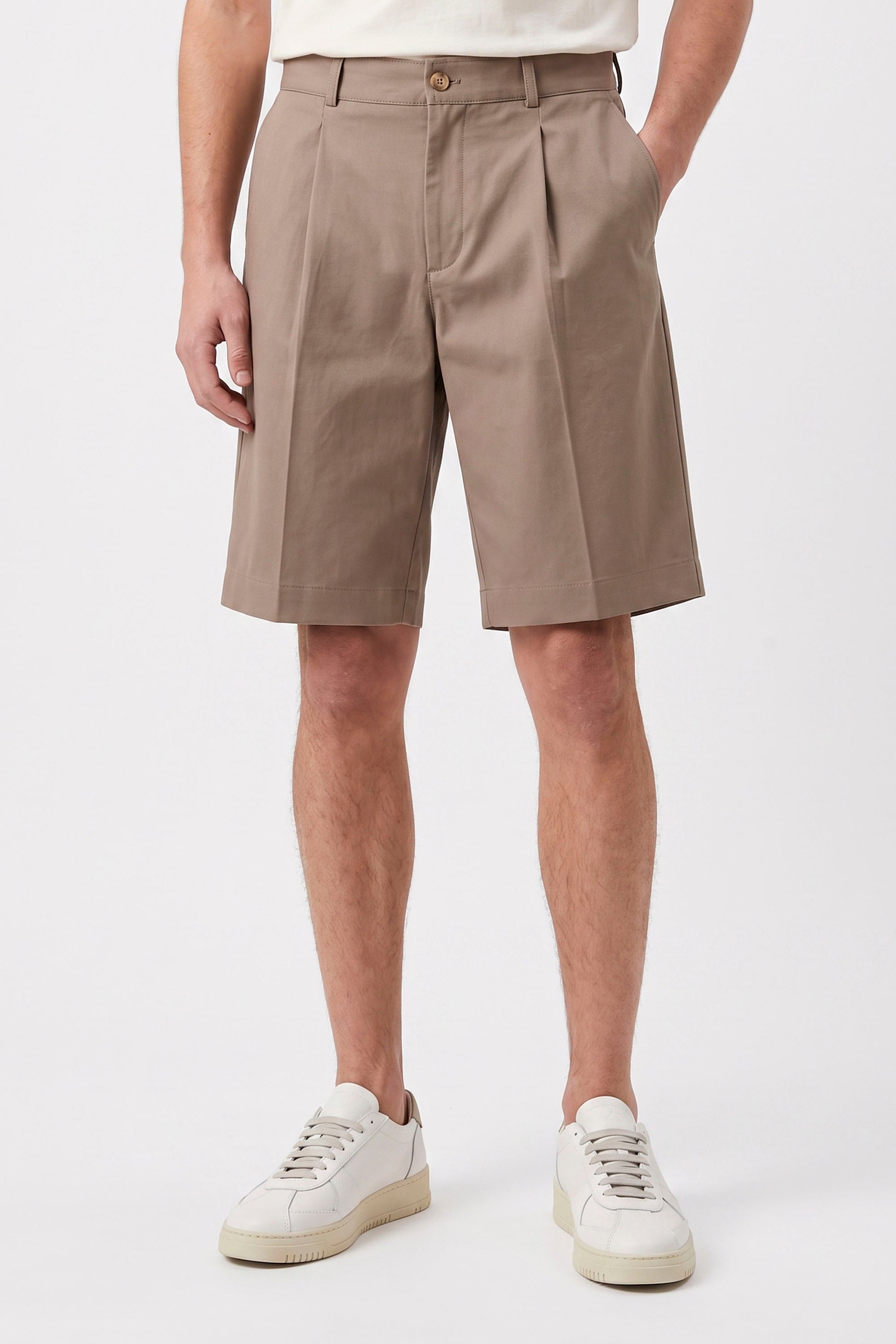 ZMART Single-Pleat Bermuda Shorts - MONTEZEMOLO